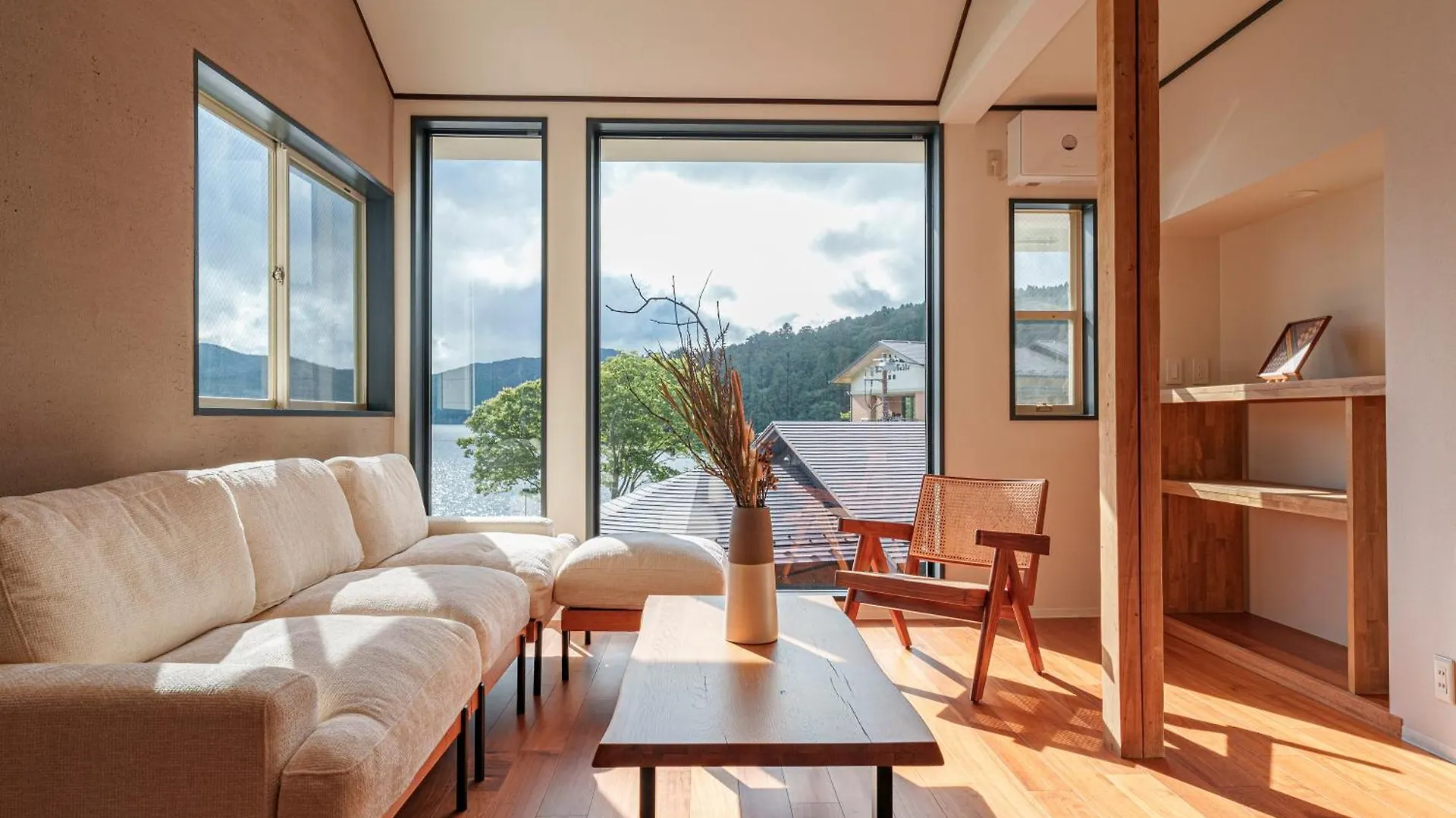 プライベートリゾート芦ノ湖 Hakone 0*,  Japón
